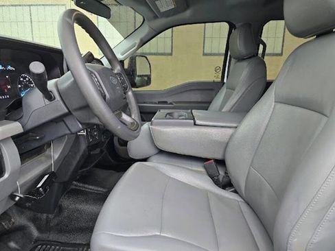 Used 2023 Ford F250 XL w/ FX4 Off-Road Package AWD/4WD image 11
