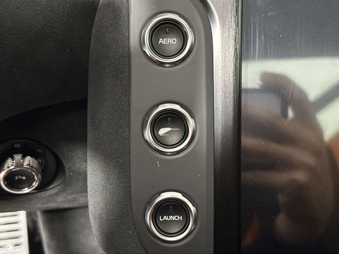 Used 2024 McLaren 750S image 28