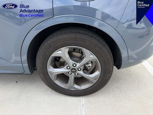 Used 2023 Ford Escape ST-Line w/ Tech Pack #1 FWD image 9