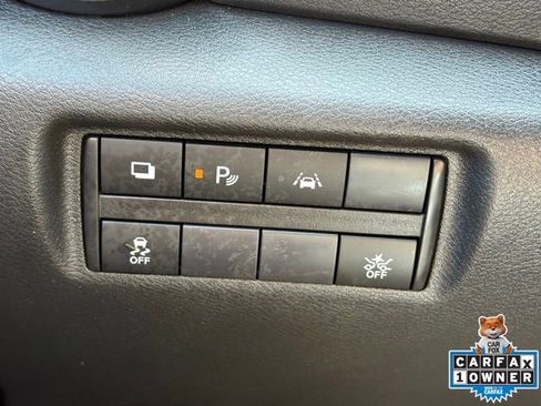 Used 2024 Nissan Versa S w/ Trunk Package image 17