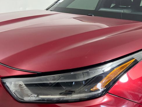 Used 2022 Toyota Highlander XSE image 11