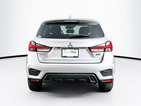 Used 2025 Mitsubishi Outlander Sport LE AWD/4WD image 7