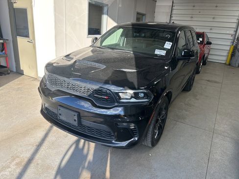 Used 2022 Dodge Durango R/T w/ Blacktop Package image 2