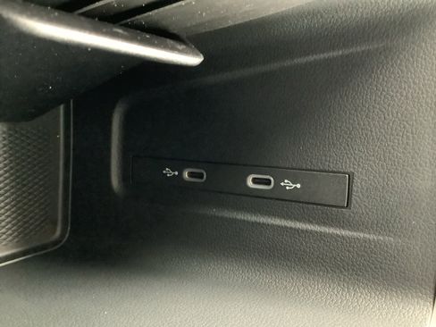 New 2026 Volkswagen Tiguan SE image 20