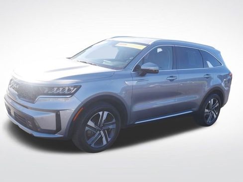 Used 2023 Kia Sorento EX AWD/4WD image 4