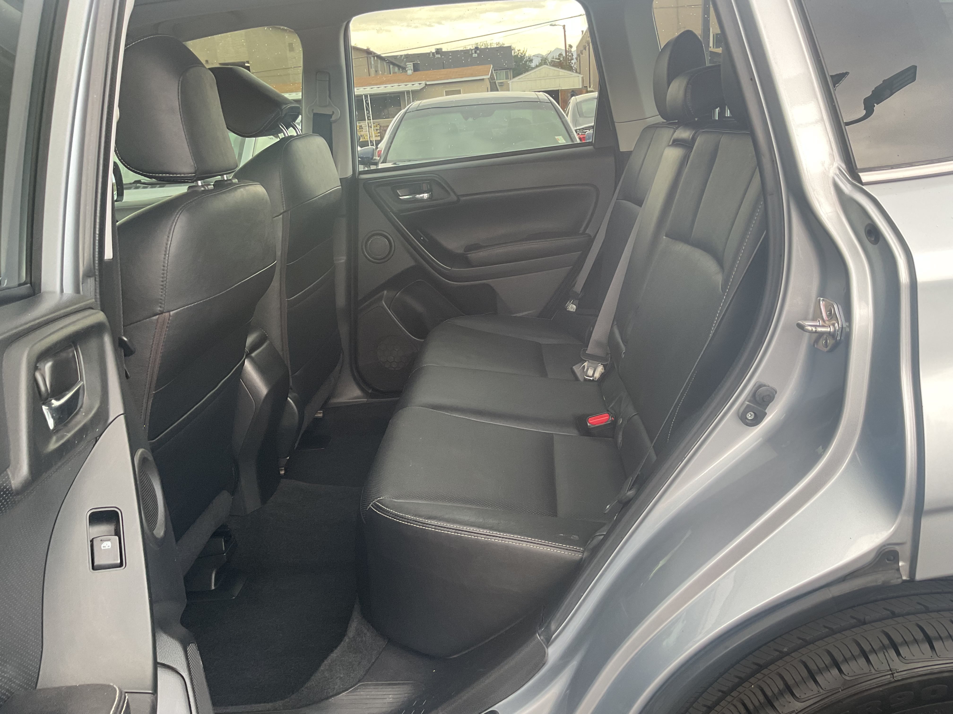 Used 2015 Subaru Forester 2.0XT Touring w/ Popular Package #2 AWD/4WD image 10