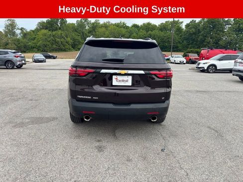 Used 2023 Chevrolet Traverse LT w/ Rear Camera Mirror Package AWD/4WD image 6