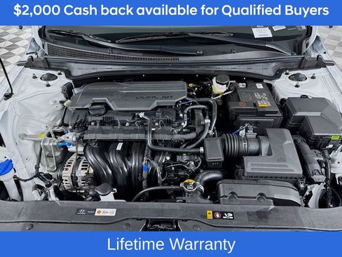 New 2026 Hyundai Elantra Limited image 32