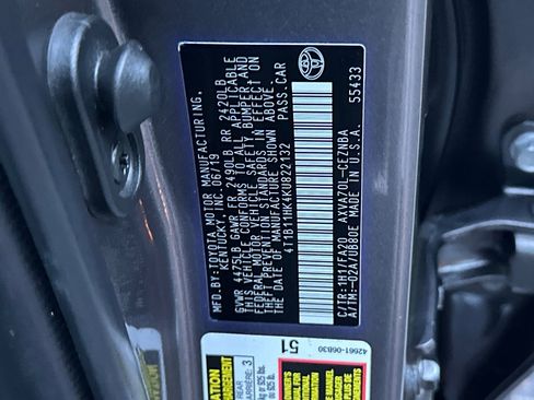 Used 2019 Toyota Camry LE image 23