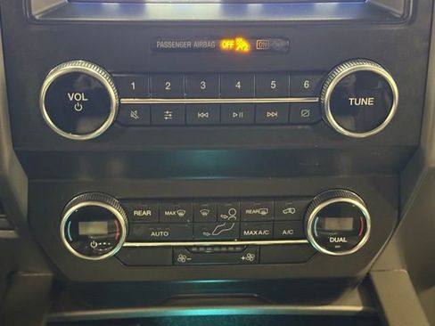 Used 2020 Ford Expedition XLT w/ Equipment Group 201A image 28