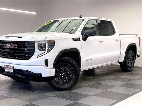 Used 2026 GMC Sierra 1500 Elevation w/ X31 Off-Road Package AWD/4WD image 12