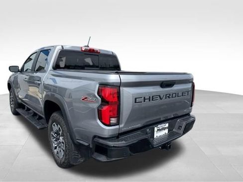 Certified 2024 Chevrolet Colorado Z71 w/ Z71 Convenience Package 2 AWD/4WD image 13
