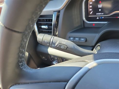 Used 2024 GMC Sierra 2500 Denali w/ Denali Reserve Package image 32