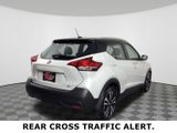 Used 2018 Nissan Kicks SV image 4