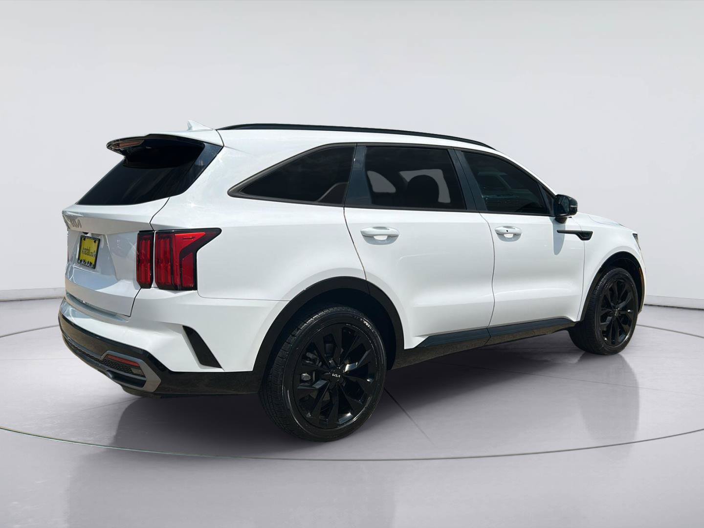 Used 2023 Kia Sorento SX FWD image 4