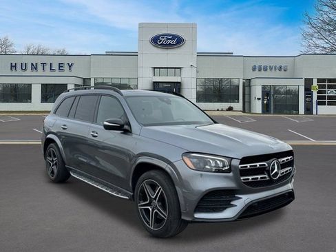 Used 2022 Mercedes-Benz GLS 450 4MATIC w/ AMG Line Exterior image 4