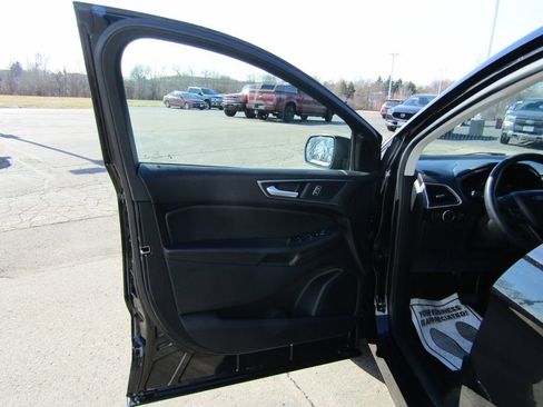 Used 2024 Ford Edge SE AWD/4WD image 23