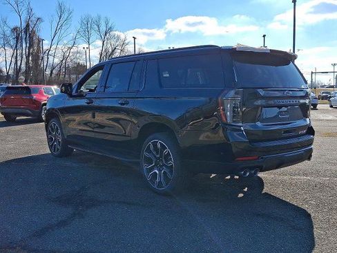 New 2026 Chevrolet Suburban RST w/ RST Capability Package image 3