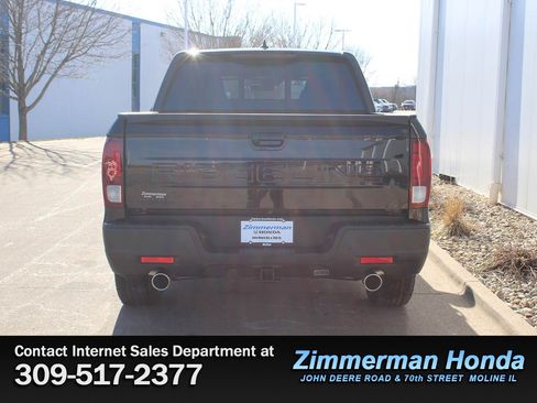 New 2026 Honda Ridgeline Black Edition image 8