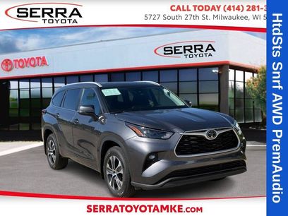 Used 2023 Toyota Highlander XLE