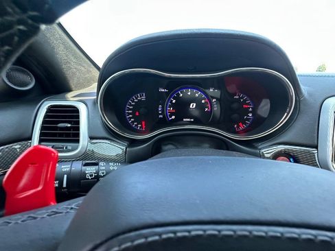 Used 2018 Jeep Grand Cherokee Trackhawk AWD/4WD image 23