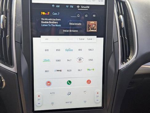 Used 2022 Ford Edge SE w/ Black Appearance Package image 13