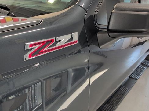 Used 2021 Chevrolet Silverado 1500 Custom Trail Boss w/ Safety Confidence Package image 12