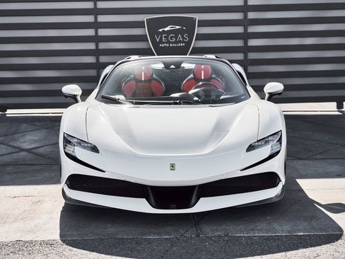 Used 2025 Ferrari SF90 Spider AWD/4WD image 17