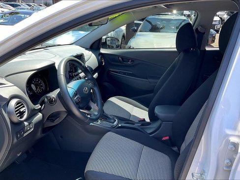 Used 2021 Hyundai Kona SEL FWD image 6