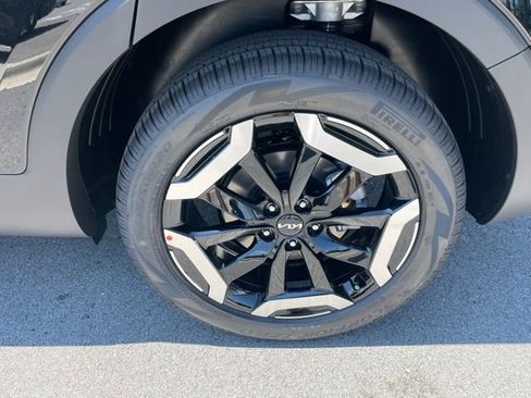 New 2025 Kia Telluride EX w/ EX Captain's Chair Package image 35