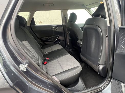 Used 2021 Kia Soul S FWD image 29
