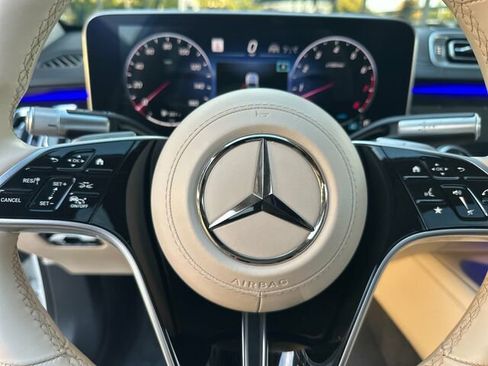 Certified 2023 Mercedes-Benz S 500 4MATIC image 29