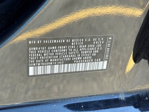 Used 2024 Volkswagen Jetta SE FWD image 27