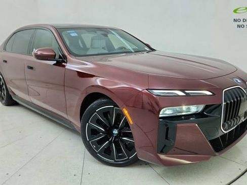 Used 2024 BMW i7 eDrive50 w/ M Sport Package RWD image 89