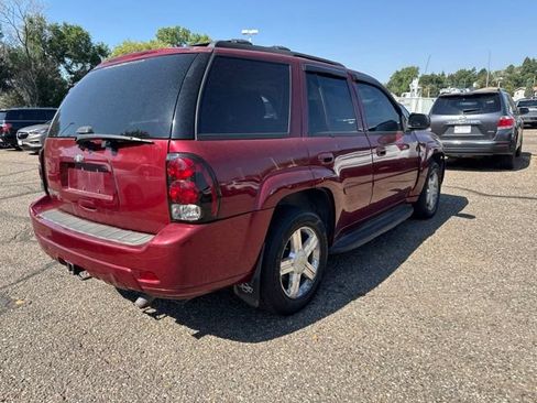 Used 2008 Chevrolet TrailBlazer LT w/ Sun And 6-Disc Cd Package AWD/4WD image 4