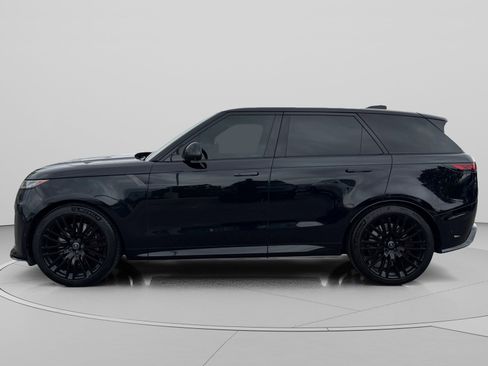 Used 2025 Land Rover Range Rover Sport SV Edition Two image 2