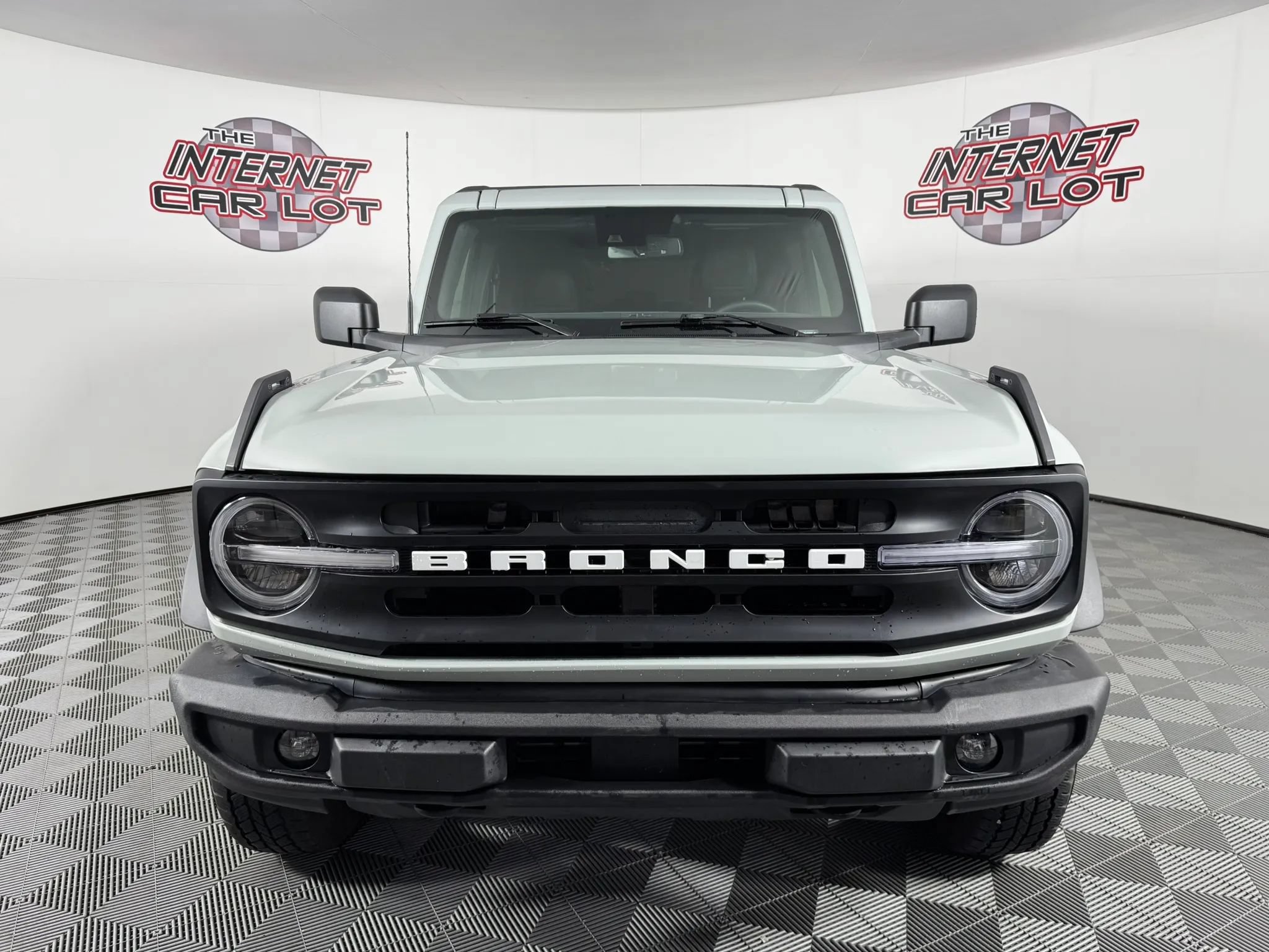 Used 2024 Ford Bronco Big Bend AWD/4WD image 2
