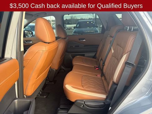 New 2026 Nissan Pathfinder Platinum image 26