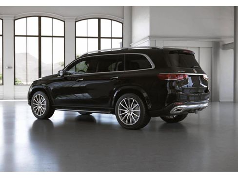 Used 2023 Mercedes-Benz GLS 580 4MATIC image 30