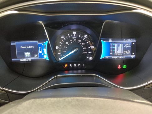 Used 2018 Ford Fusion S image 23