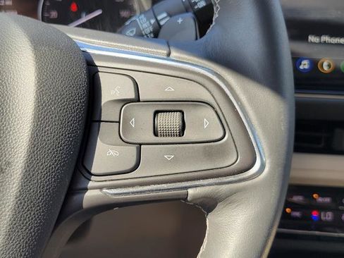 Used 2023 Buick Envision Avenir AWD/4WD image 16