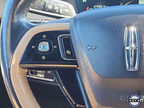 Used 2022 Lincoln Corsair Reserve w/ Equipment Group 201A image 14