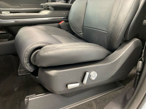 New 2026 Lincoln Navigator Reserve image 20