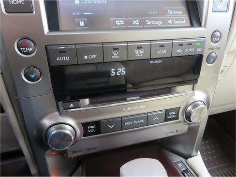 Used 2016 Lexus GX 460 image 15