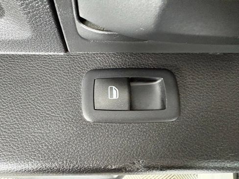 Used 2015 RAM 1500 Tradesman RWD image 39