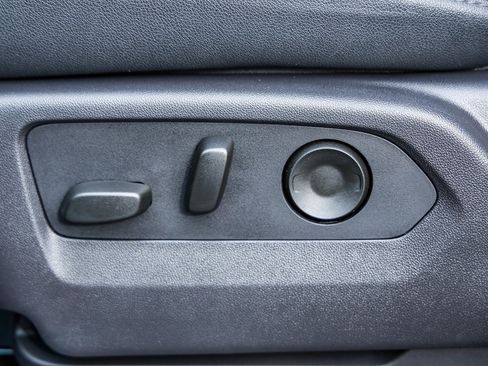 Used 2024 Chevrolet Silverado 2500 ZR2 w/ Snow Plow Prep/Camper Package image 22