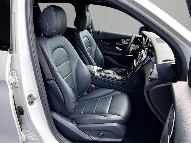 Certified 2022 Mercedes-Benz GLC 300 image 9