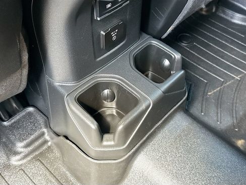 Used 2022 Jeep Wrangler Unlimited Rubicon AWD/4WD image 29