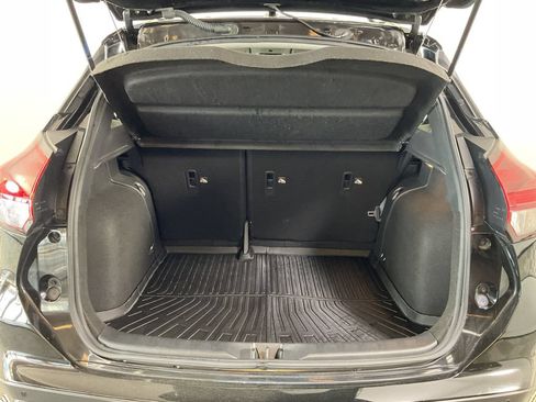 Used 2021 Nissan Kicks SR w/ SR Premium Package FWD image 20