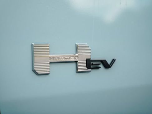 Used 2025 GMC Hummer EV 3X w/ Extreme Off-Road Package AWD/4WD image 14